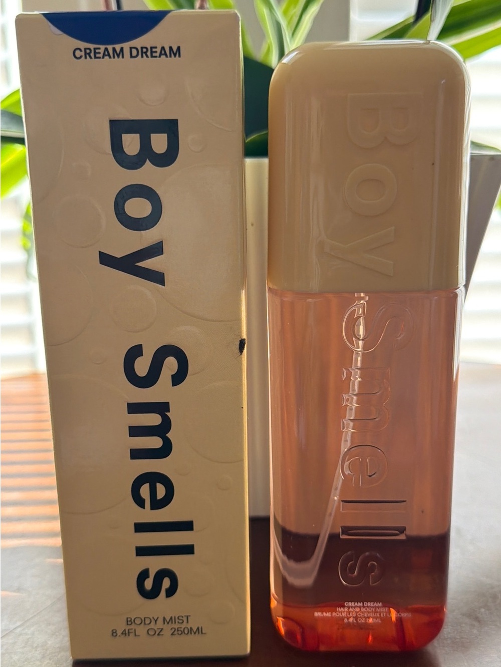 Cream Dream Body Mist - Pink/Cream